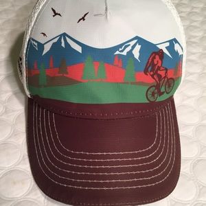 YETI ON A BICYCLE? CHECK. TRUCKER HAT? CHECK. NWOT